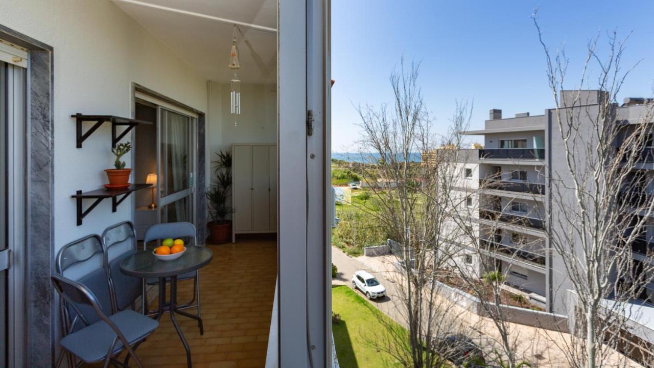 Comfort 1Bdr Apartment W/Pool By Lovelystay Portimão Buitenkant foto