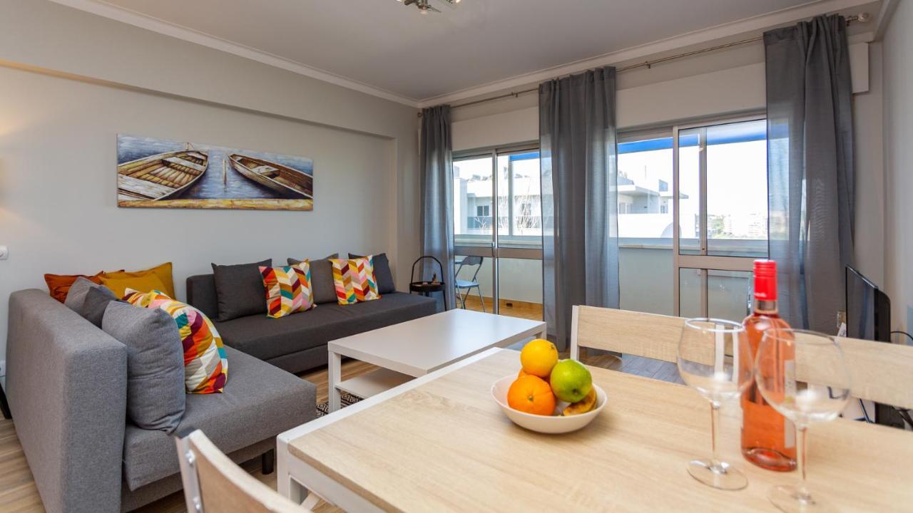 Comfort 1Bdr Apartment W/Pool By Lovelystay Portimão Buitenkant foto